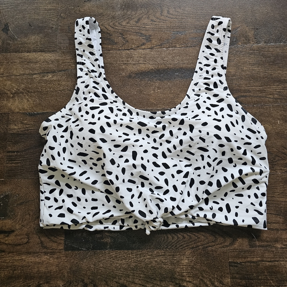 Black and White Polka Dot Women's Swim Top